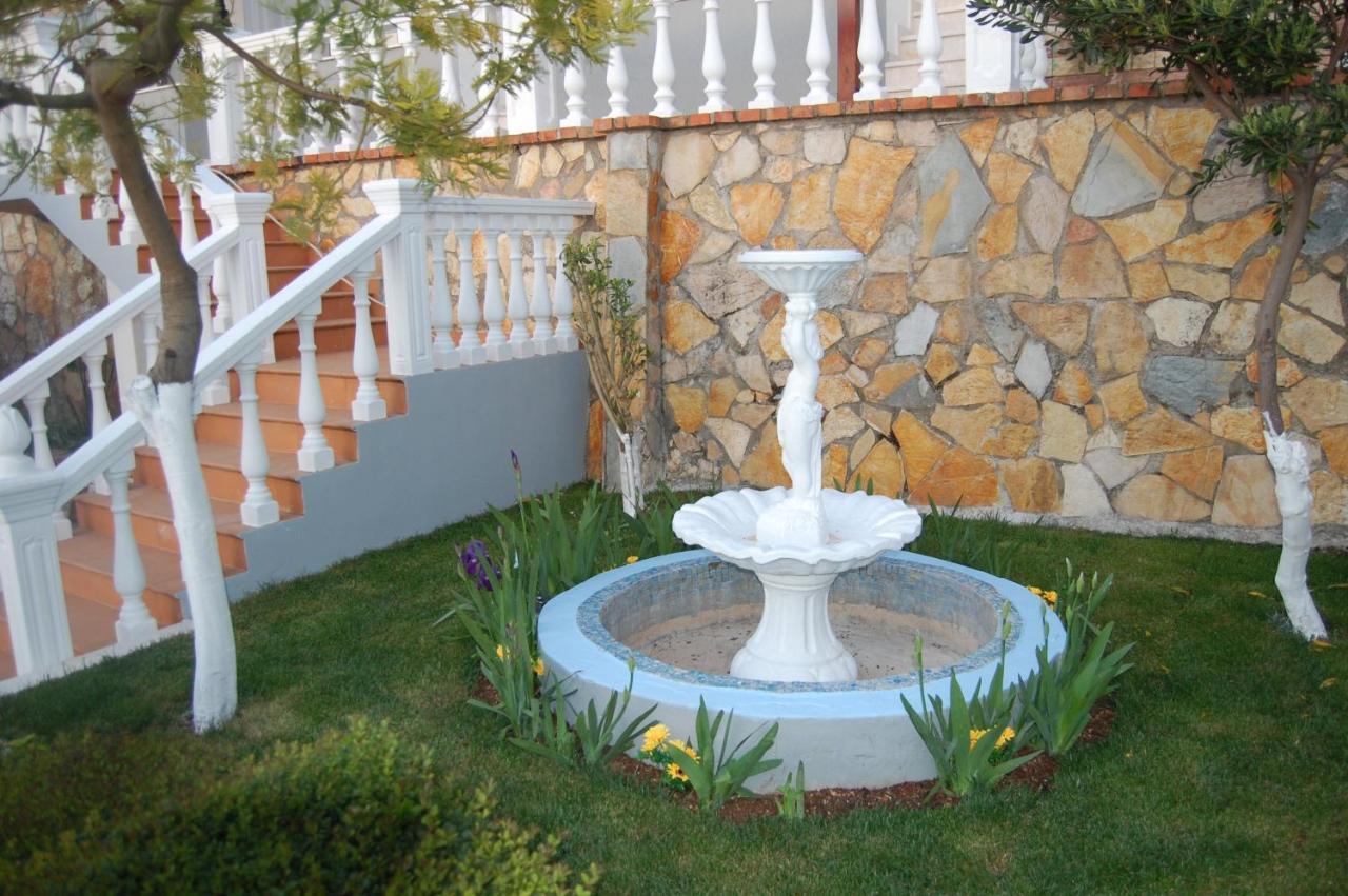 Hotel Ramosaco, Radhime, Vlore エクステリア 写真
