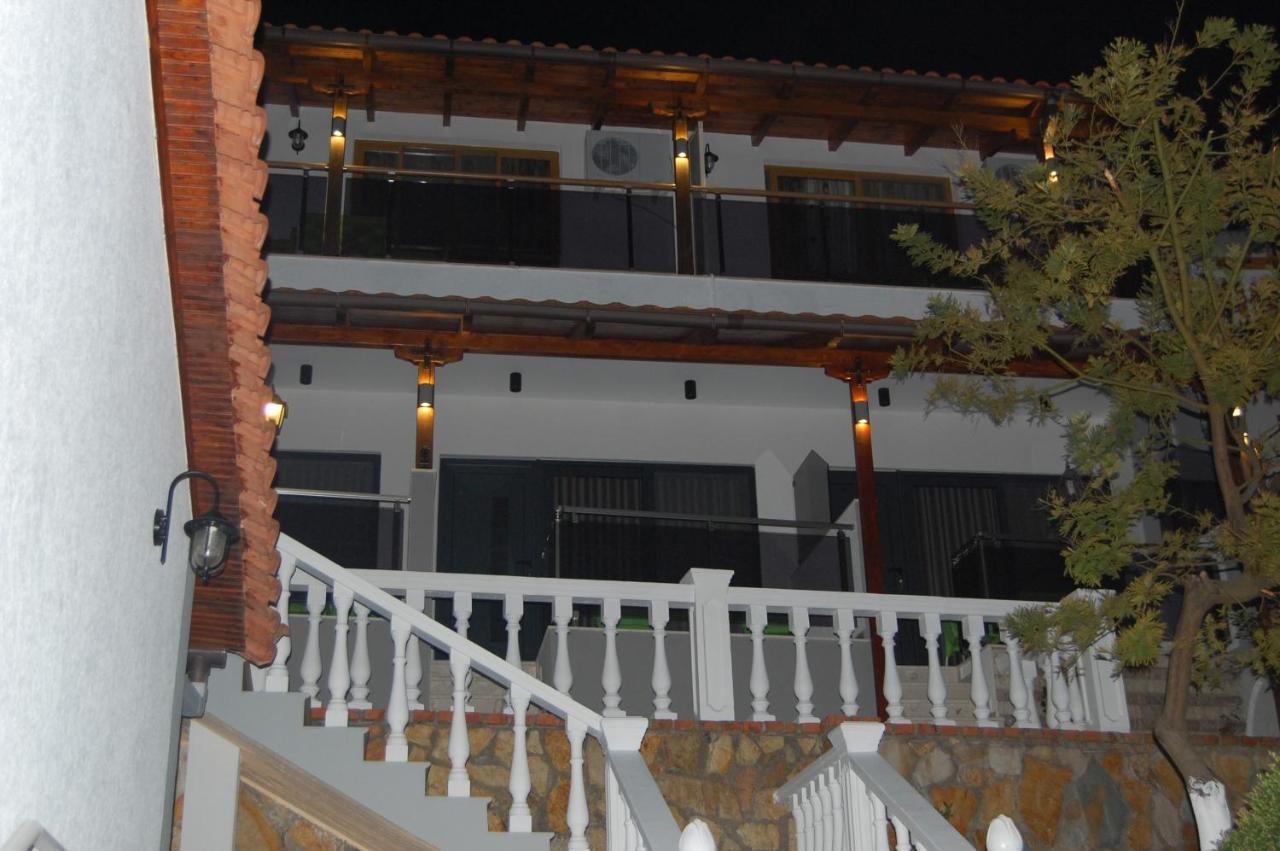 Hotel Ramosaco, Radhime, Vlore エクステリア 写真