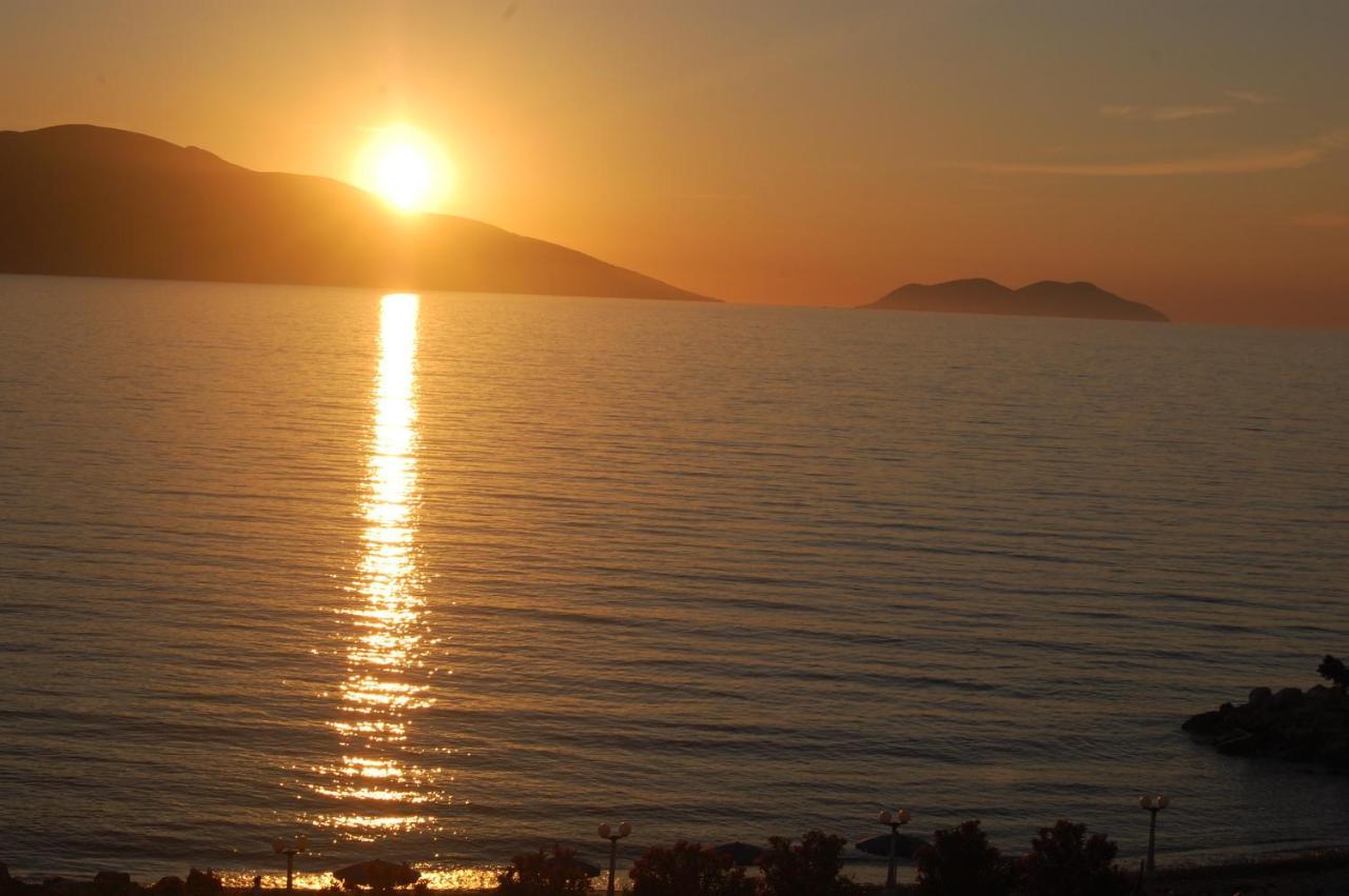 Hotel Ramosaco, Radhime, Vlore エクステリア 写真