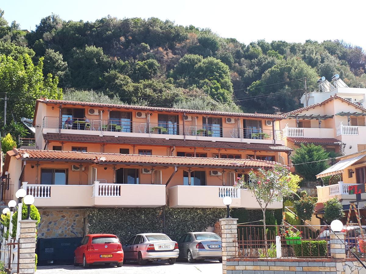 Hotel Ramosaco, Radhime, Vlore エクステリア 写真