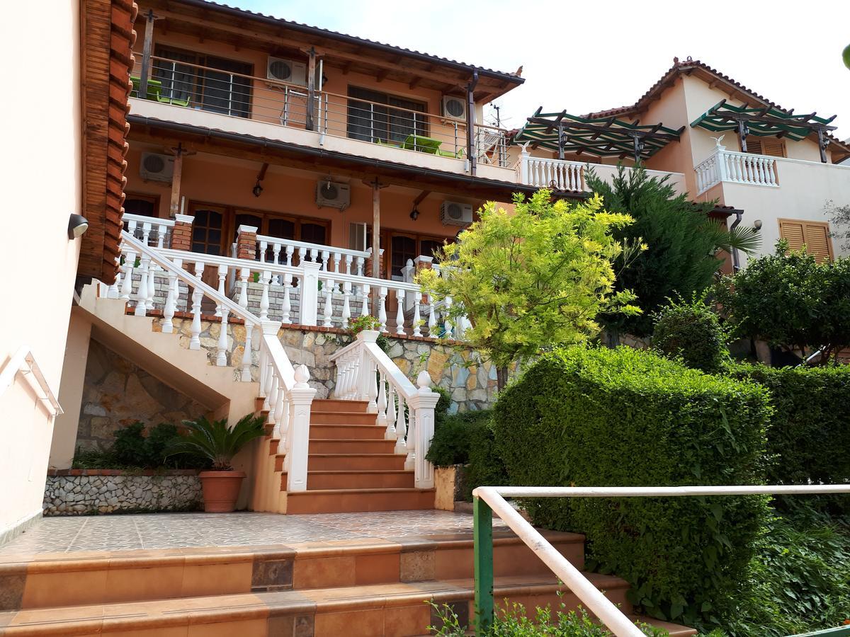 Hotel Ramosaco, Radhime, Vlore エクステリア 写真