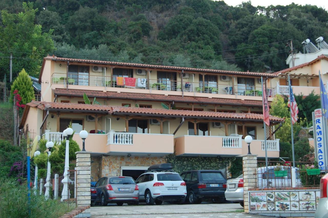 Hotel Ramosaco, Radhime, Vlore エクステリア 写真